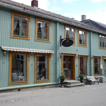 Houmbgaarden Apartamento Røros Exterior foto